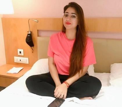 Call girls & Massage - Photos for Andheri Hotel The Lalit High profile model available