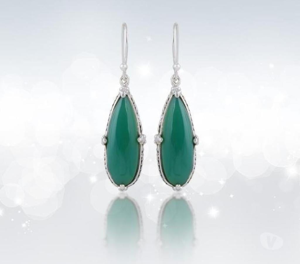 Fashion accessories New Delhi - Photos for premium wholesale gemstone jewelry at Akrati jewels