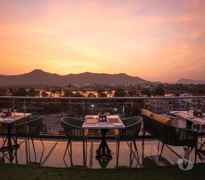 Vacation Rentals - Photos for Rooftop restaurant in Udaipur, Best Restaurant for couples