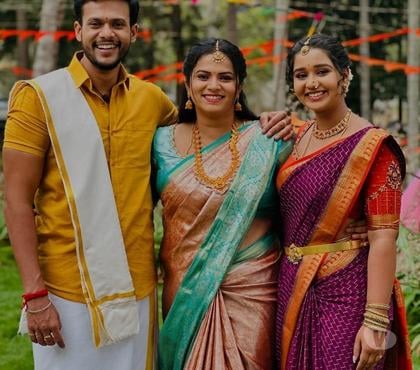 Clothes & Accessories - Photos for Pure Gold Lace Mysore Silk Saree