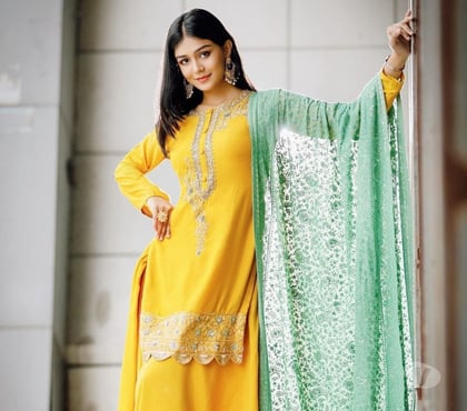 Escorts - Photos for Andheri JW Marriott Mumbai Sahar Top Beautiful Model