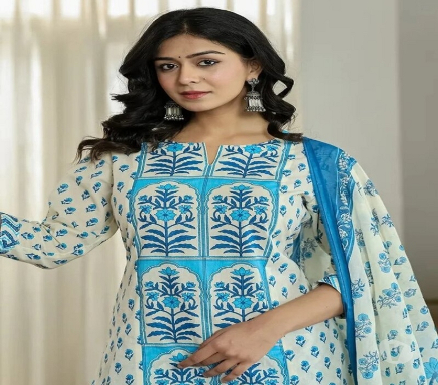 Buy & Sell Clothes Kolkata - Photos for Elegant Blue and White Floral Printed Jaipuri Kurta Set