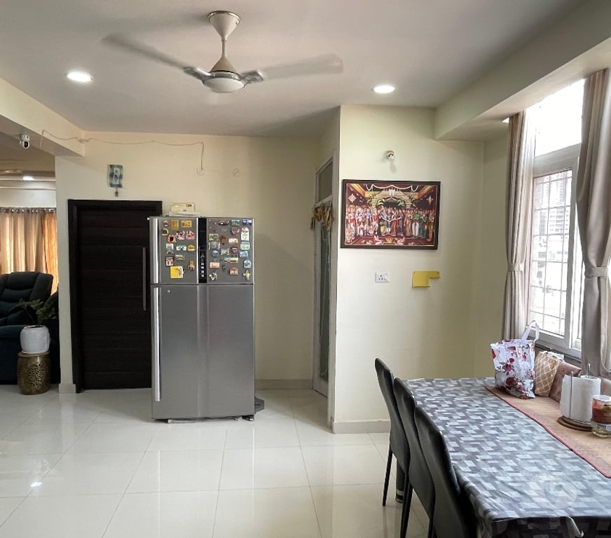 Houses & Flats for sale Hyderabad - Photos for 2BHK Flat For Sale in Kukatpally