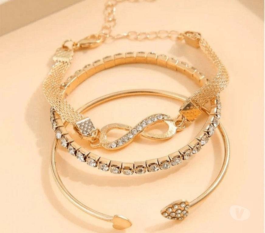 Fashion accessories Delhi - Photos for Buy Stylish Bracelets Online in India