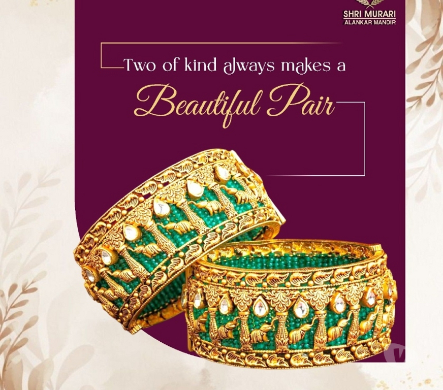 Fashion accessories Varanasi - Photos for We offer BIS hallmarked gold, stunning bridal sets.