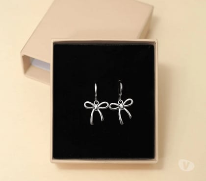 Jewellery - Photos for Buy Lightweight Hoops Earrings Online At Best Prices