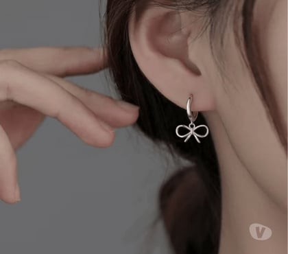 Fashion accessories - Photos for Shop Stylish Hoops Earrings Online in India