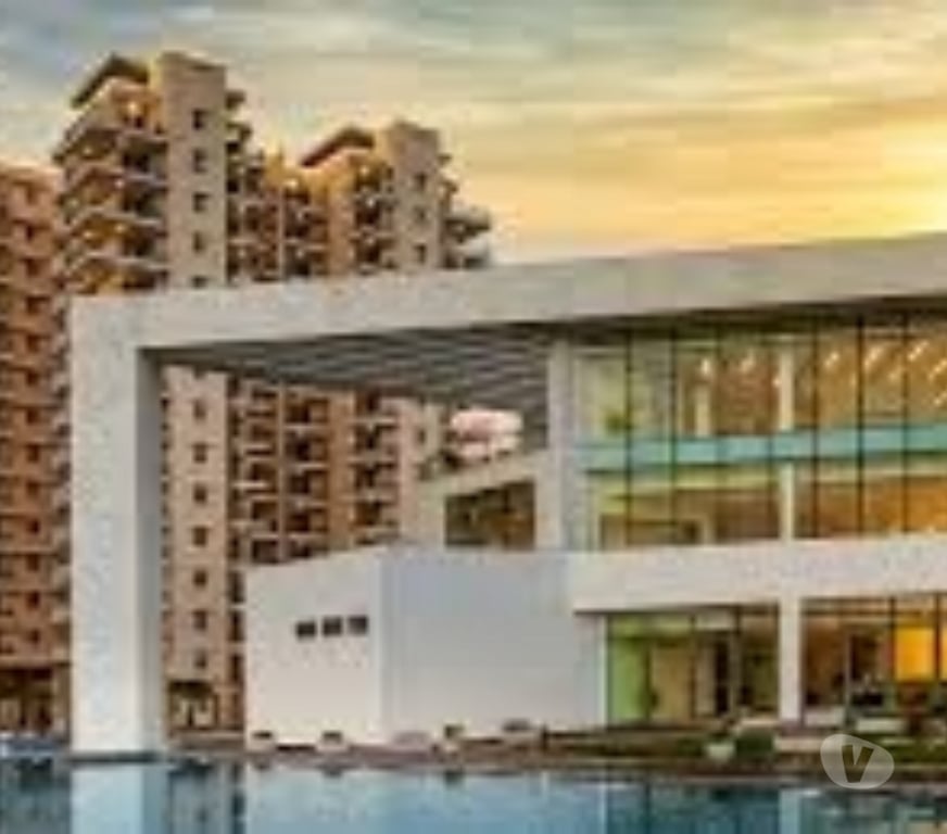 Houses & Flats for sale Noida - Photos for VVIP 22D At Yamuna Expressway by VVIP Group