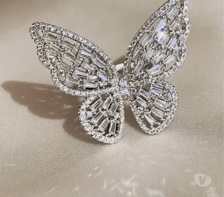 Fashion accessories New Delhi - Photos for Shop Luxury Crystal Butterfly Ring Online