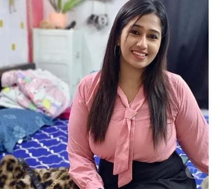 Call girl - Photos for Hi I am indipendent girl my watsapp 9122588851