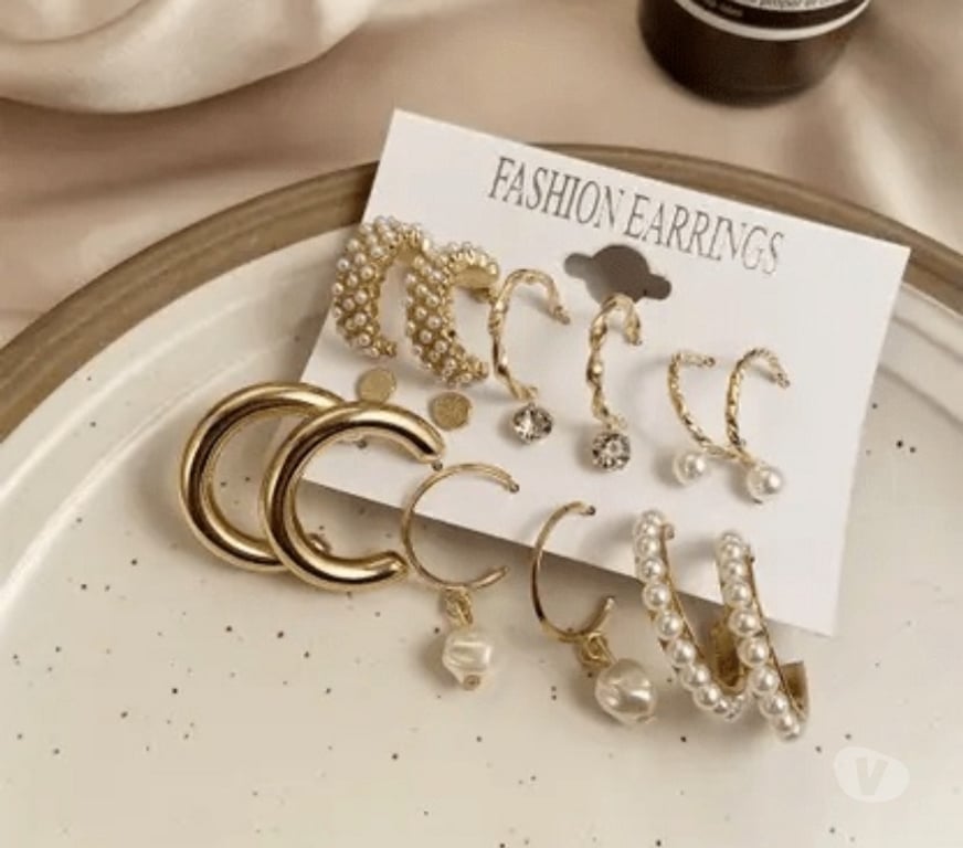Fashion accessories Delhi - Photos for Buy Office Wear Earrings Online in India