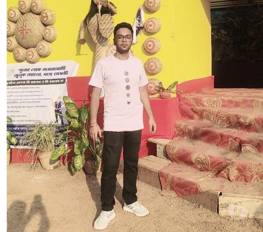 Men Kolkata - Photos for Seeking kind-hearted companion for meaningful friendship