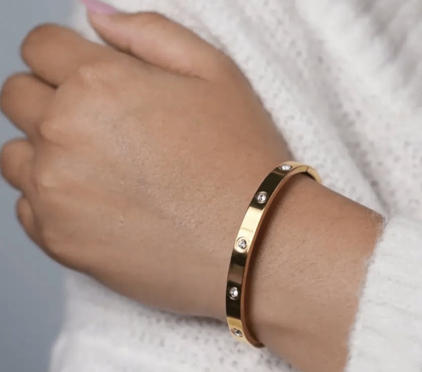 Fashion accessories for sale - Photos for Trendy Couple Bracelets Online in India