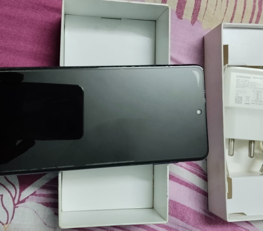 Phones Kolkata - Photos for Samsung galaxy M52 sale