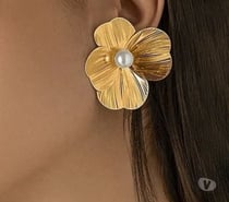 Buy Stylish Earrings Online in India