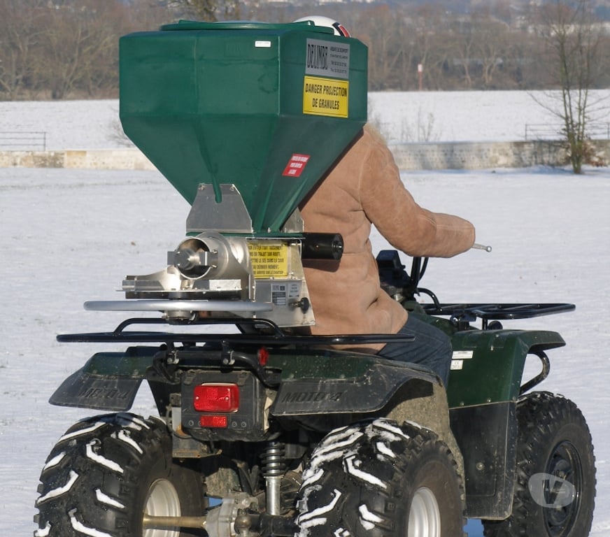 Other Services New Delhi - Photos for T11 road salt spreader