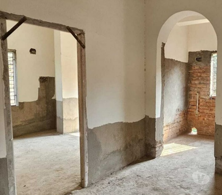 Houses & Flats for sale Kolkata - Photos for 2BHK Flat For Sale Near DumDum Rail Station