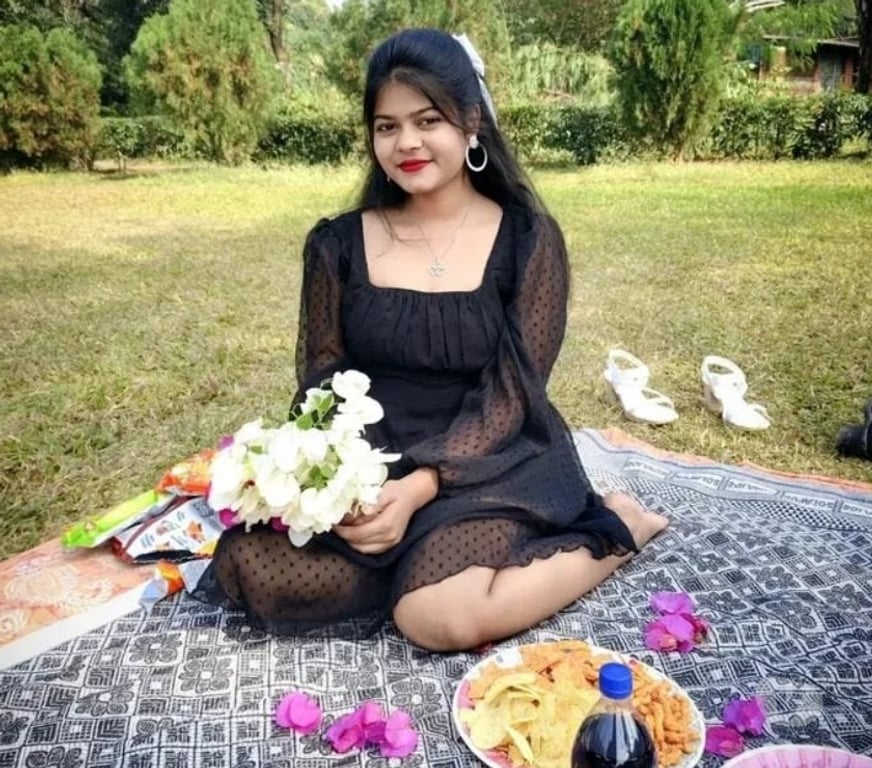 Call girl Bangalore - Photos for Hi I am indipendent girl my WhatsApp8521396629