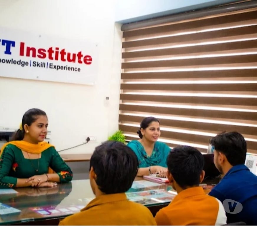IT & Computer course Sonipat - Photos for Computer Training Institute Franchise Opportunity in Sonipat