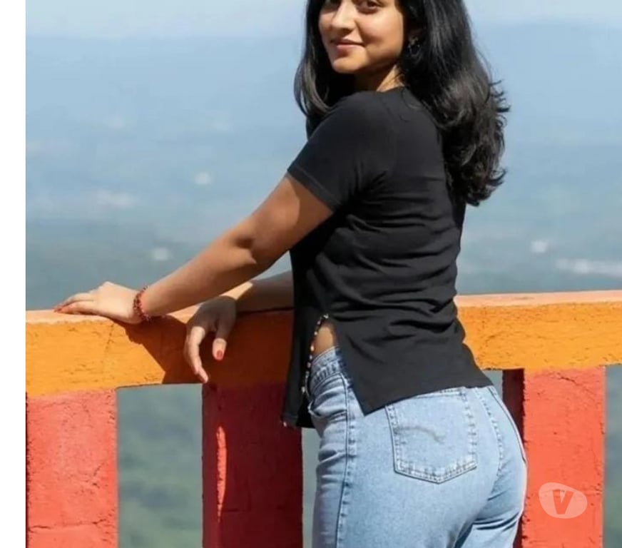 Call girl Bangalore - Photos for Hi I am indipendent VIP girl my WhatsApp7808833735