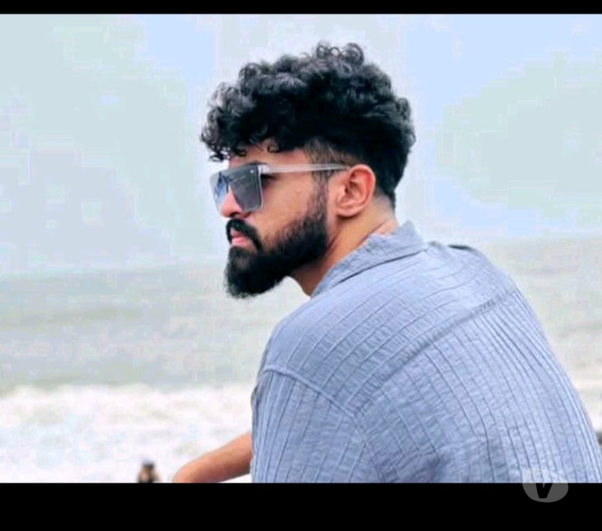 Dating Bangalore - Photos for Men looking female for date and entertainment