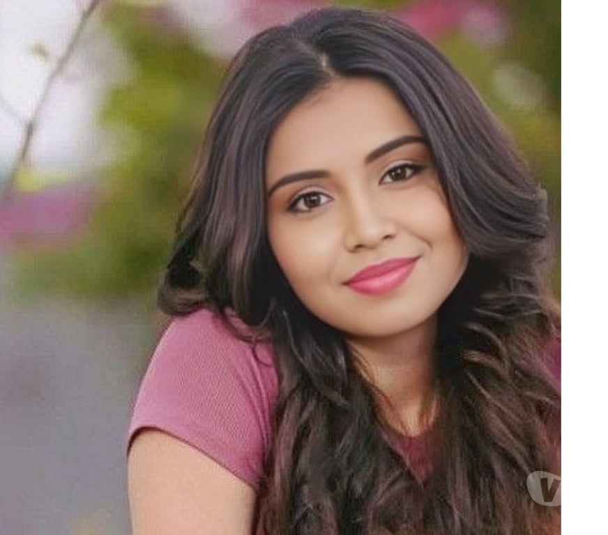 Call girl Kolkata - Photos for Kolkata 9867174683 Beautiful looking girl Priya Sharma