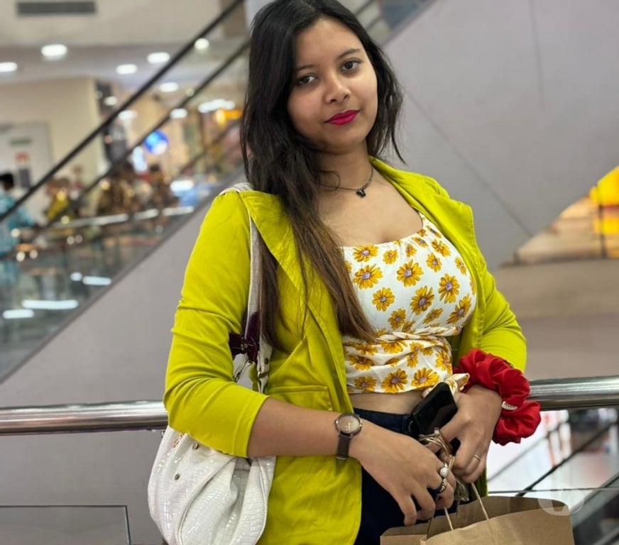 Call girl Bangalore - Photos for Sweet and Beautiful Genuine Model Sakshi 8282094898