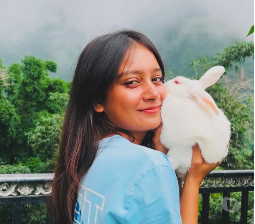 Call girl Bangalore - Photos for Only genuine customer apply. Time passer keep away.