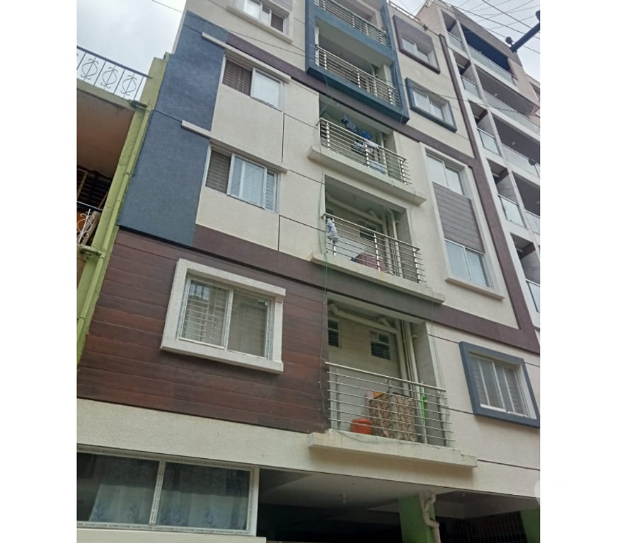 Houses & Flats for sale Bangalore - Photos for Tenanted Residential Building for SALE at Ejipura