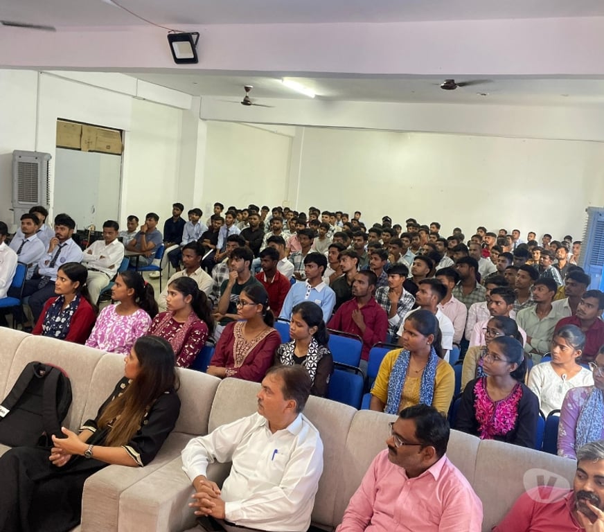 Open University Lucknow - Photos for Bachelor of Pharmacy in Lucknow