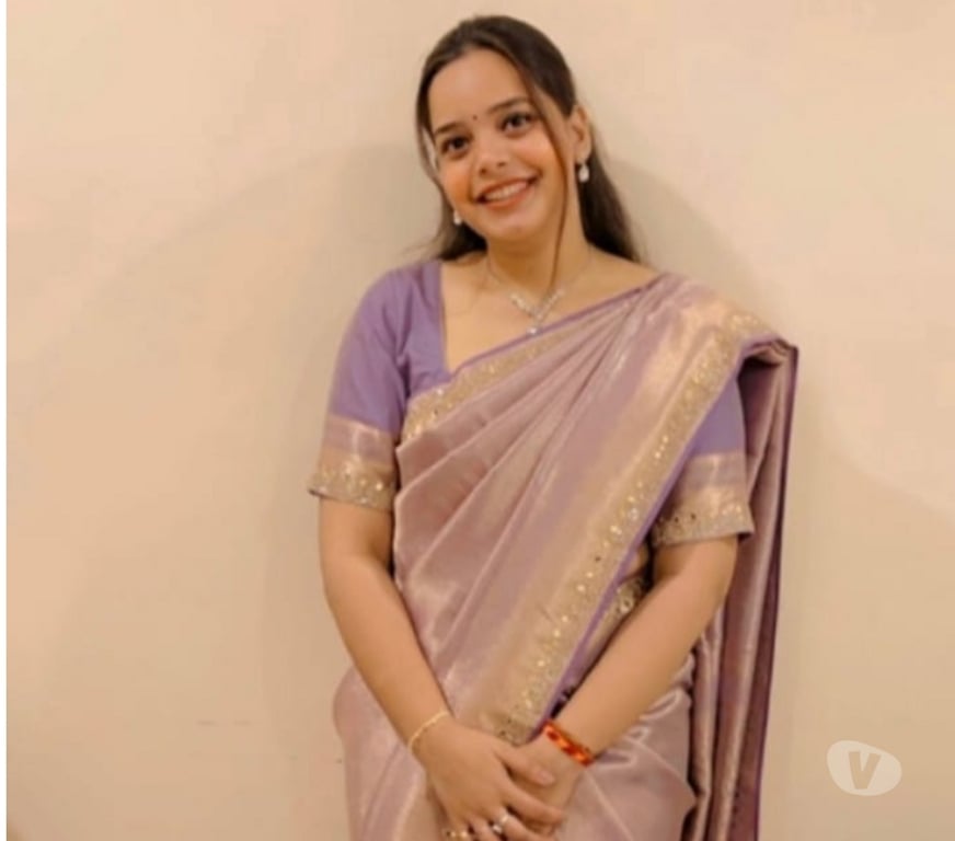 Call girl Ahmedabad - Photos for A new and attractive model. In affordable price. Genuine