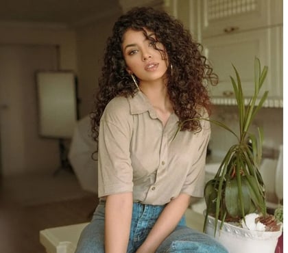 Escorts - Photos for Tanvi Independent Escort Delhi Genuine Rs-15k Shot Delhi 5*