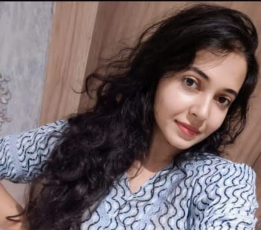 Call girl Pimpri-Chinchwad - Photos for Hi profile genuine college girl call WhatsApp