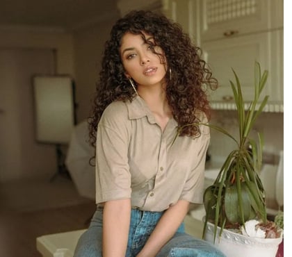 Call girl - Photos for Delhi Aerocity Independent Escort Like JW Marriott Hotel