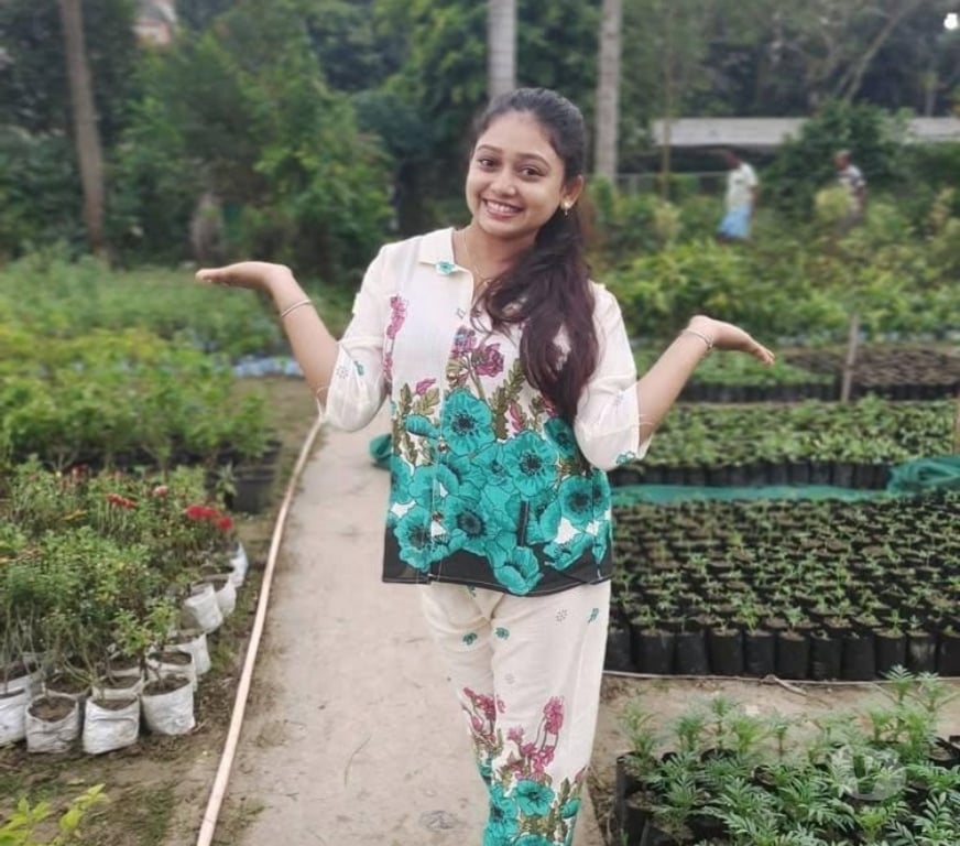 Call girl Bangalore - Photos for Hi I am indipendent VIP girl My WhatsApp#9155530716