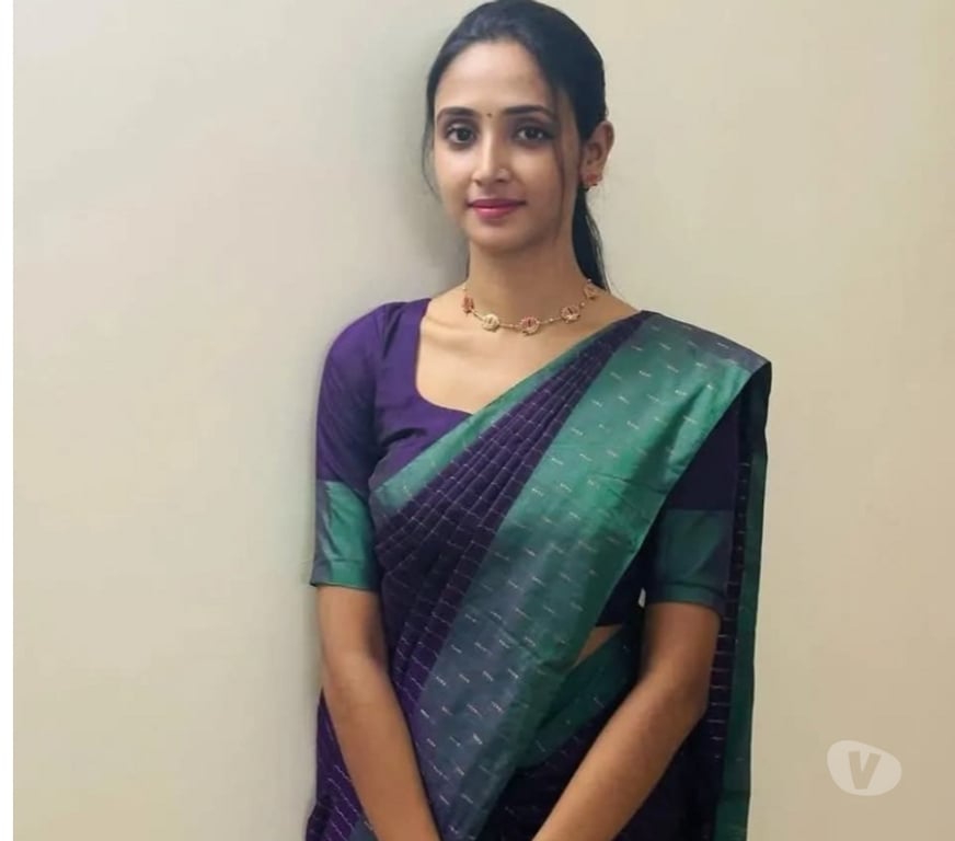 Call girl Bangalore - Photos for Divya available hand cash payment looking hot girl available