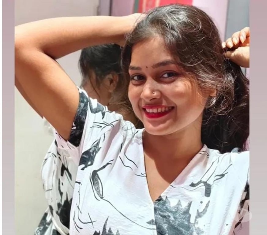 Call girl Bangalore - Photos for Hi I'm Sexy Girl Karishma My WhatsApp 8298595981