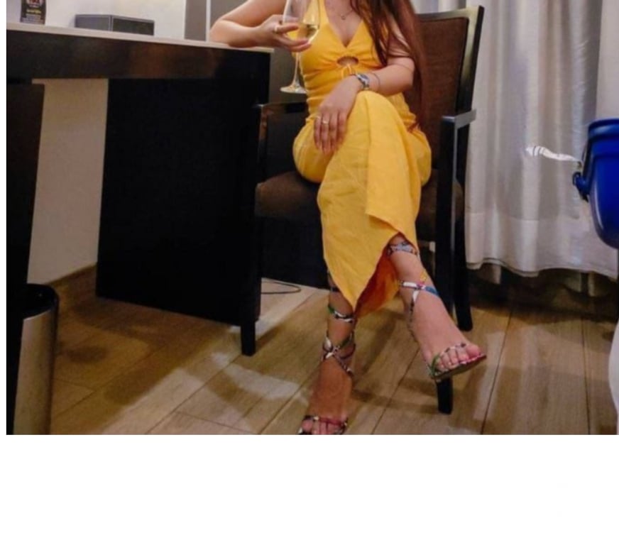 Call girl Delhi - Photos for Independent Aerocity Escort -Call Girl Services -9355602801