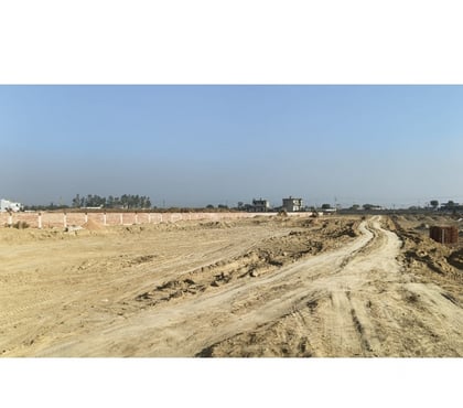 Plot for sale - Photos for Affordable Plots in Greater Noida Near Yamuna Expressway